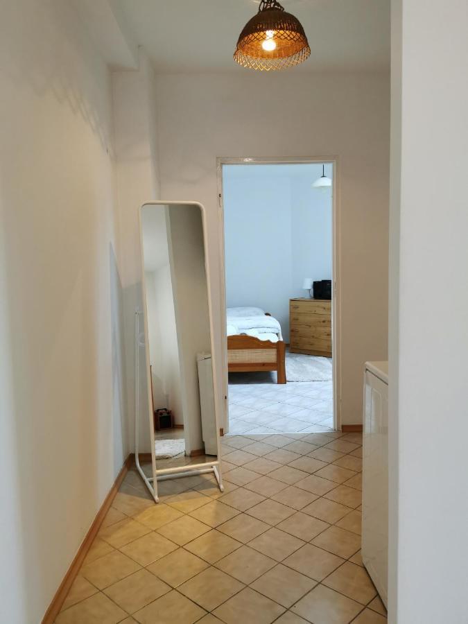 White Apartment Яблонна Екстер'єр фото